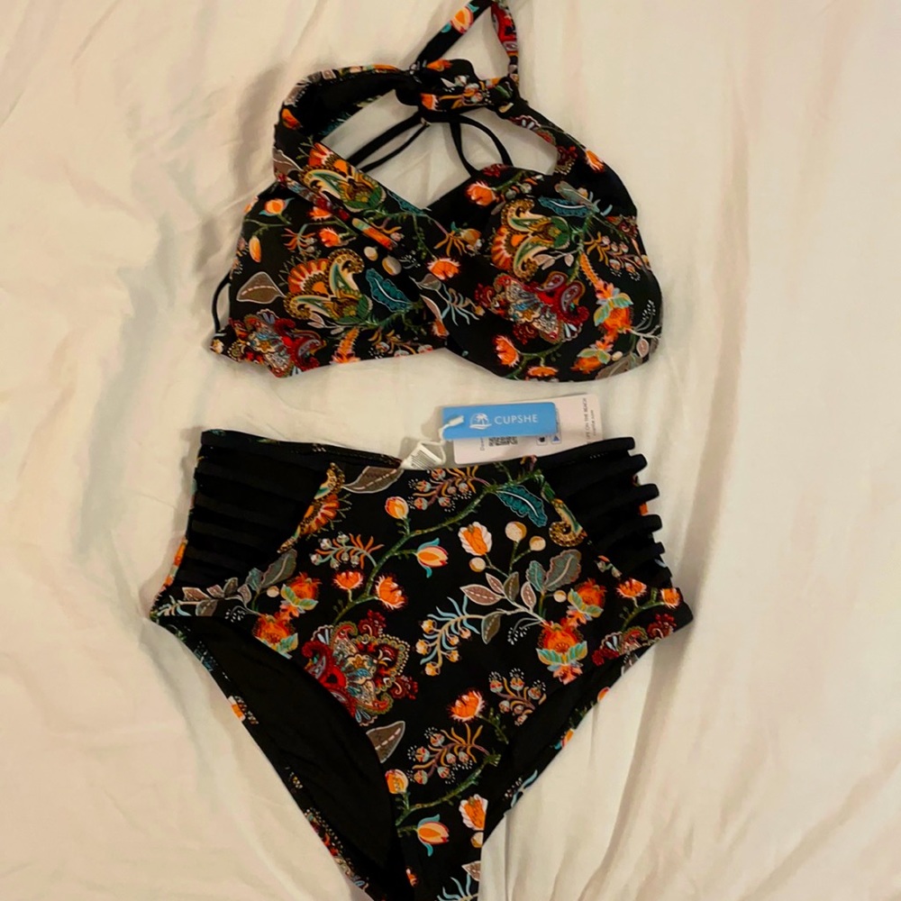 NWT CUPSHE - black paisley high waisted bikini